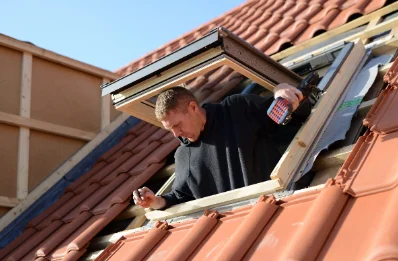 Pose de fenêtres de toit Velux à Aigleville